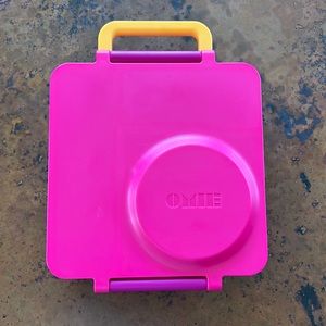 Omiebix bento style lunch box